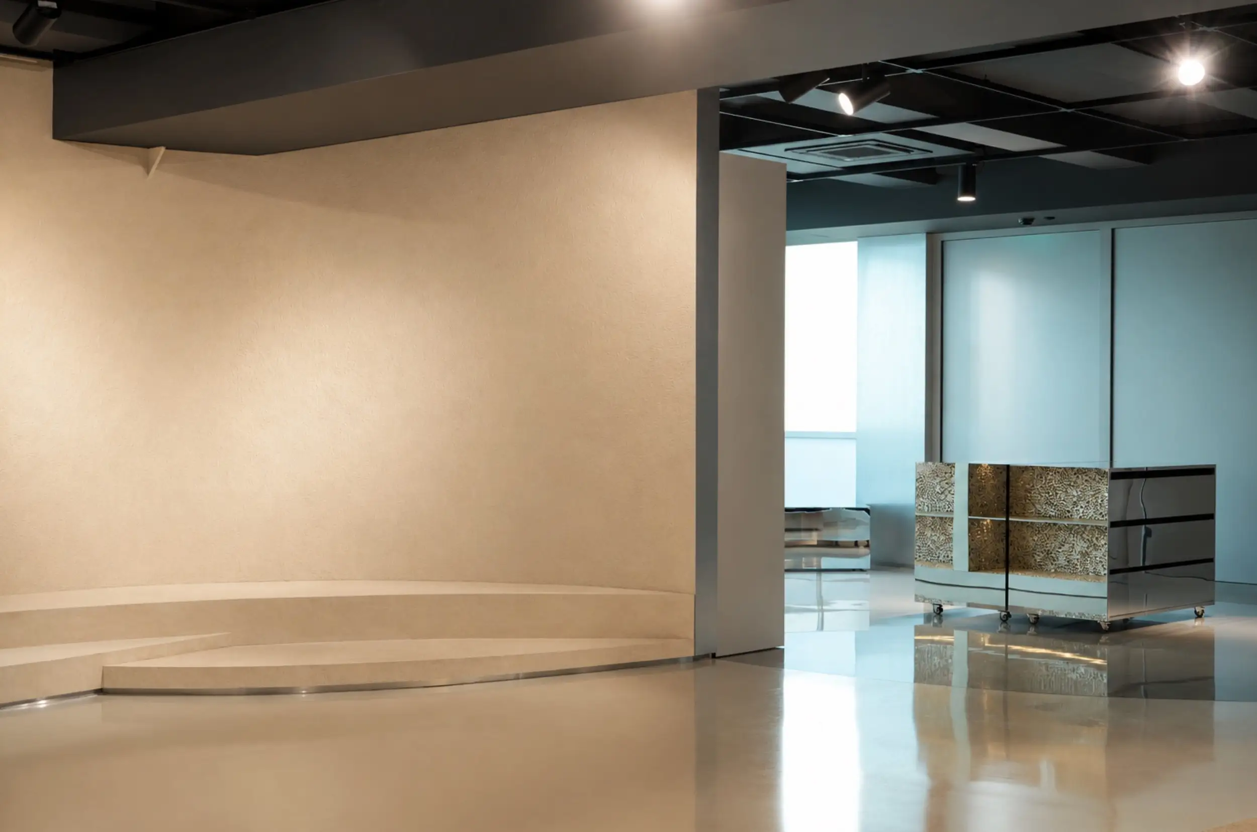 IDW Showroom, Vilnius, photograph 2 of 16