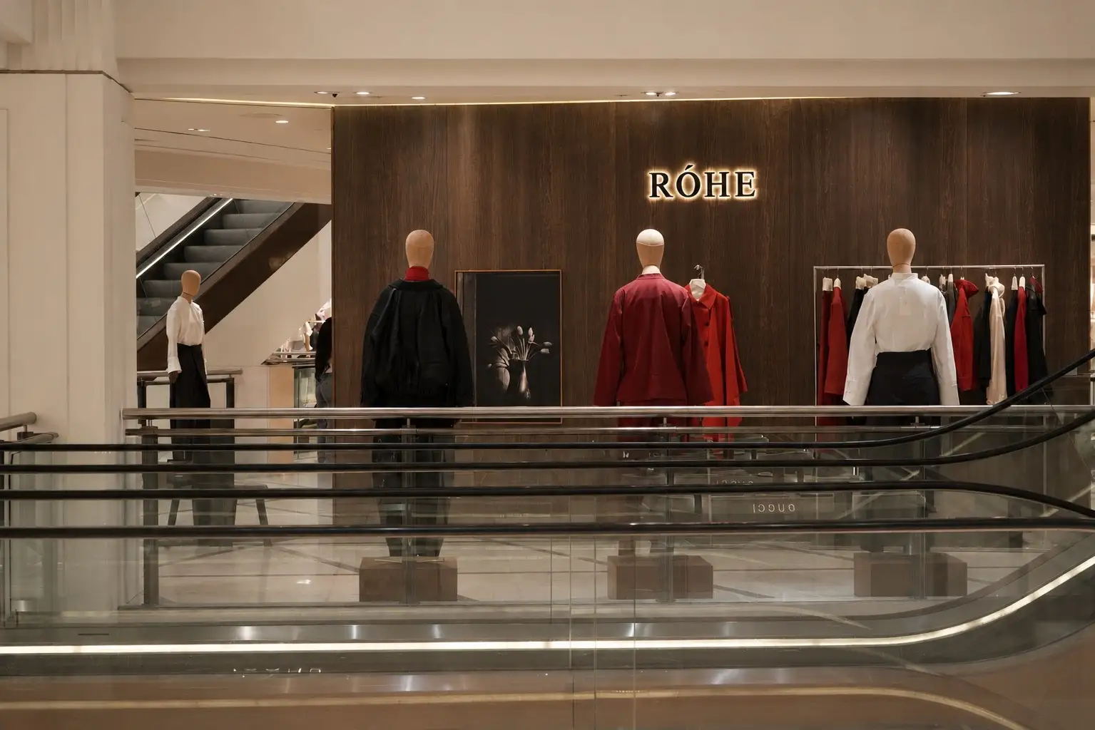 Róhe, Selfridges, London, photograph 5 of 27