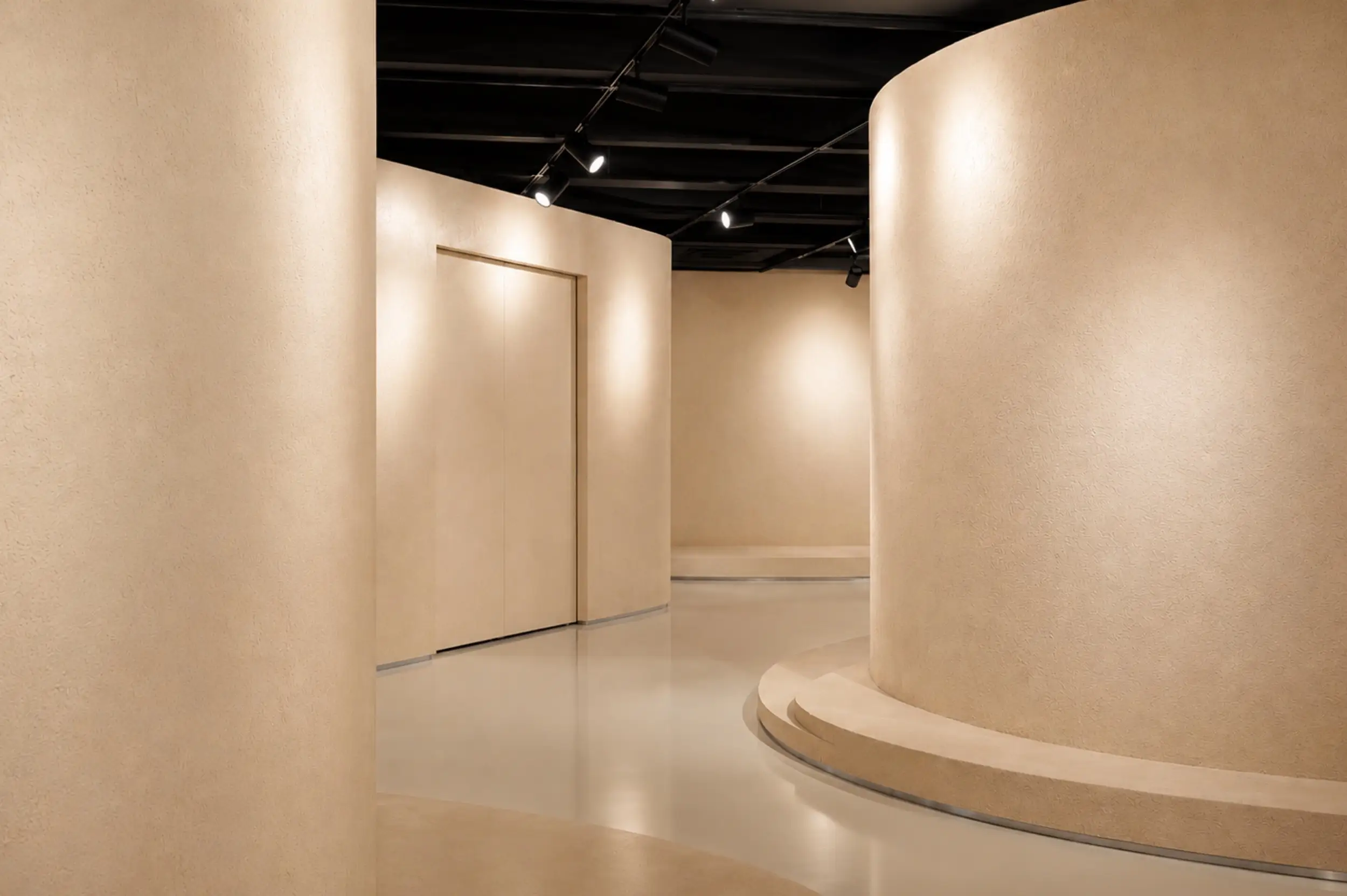 IDW Showroom, Vilnius, photograph 7 of 16