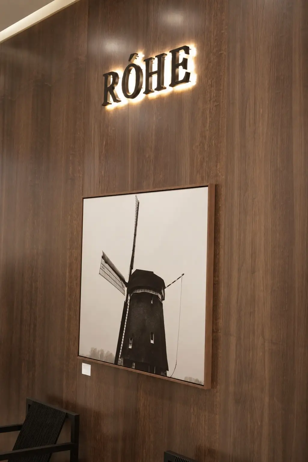 Róhe, Selfridges, London, photograph 12 of 27