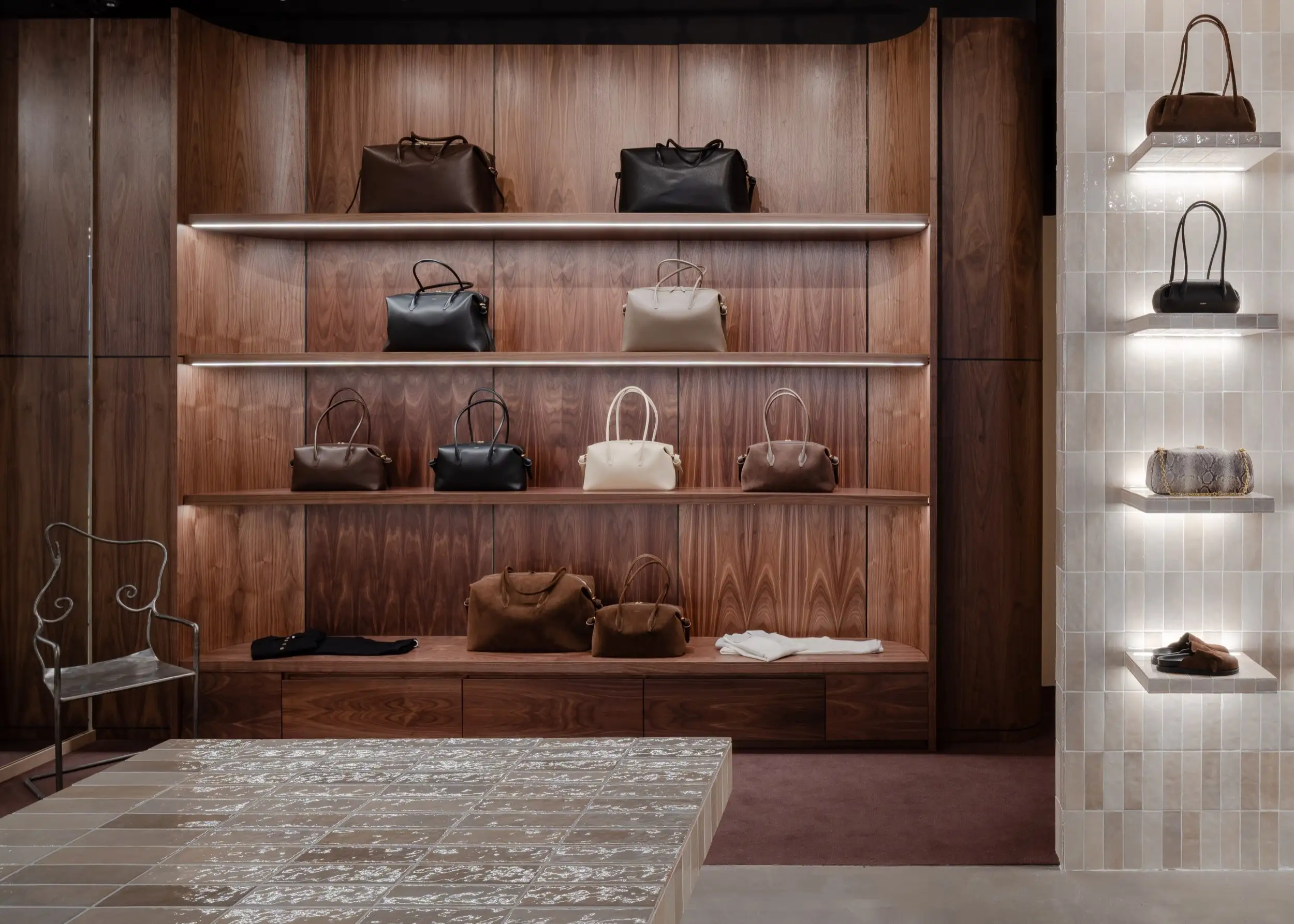 Yuzefi, Marylebone, London, photograph 12 of 25