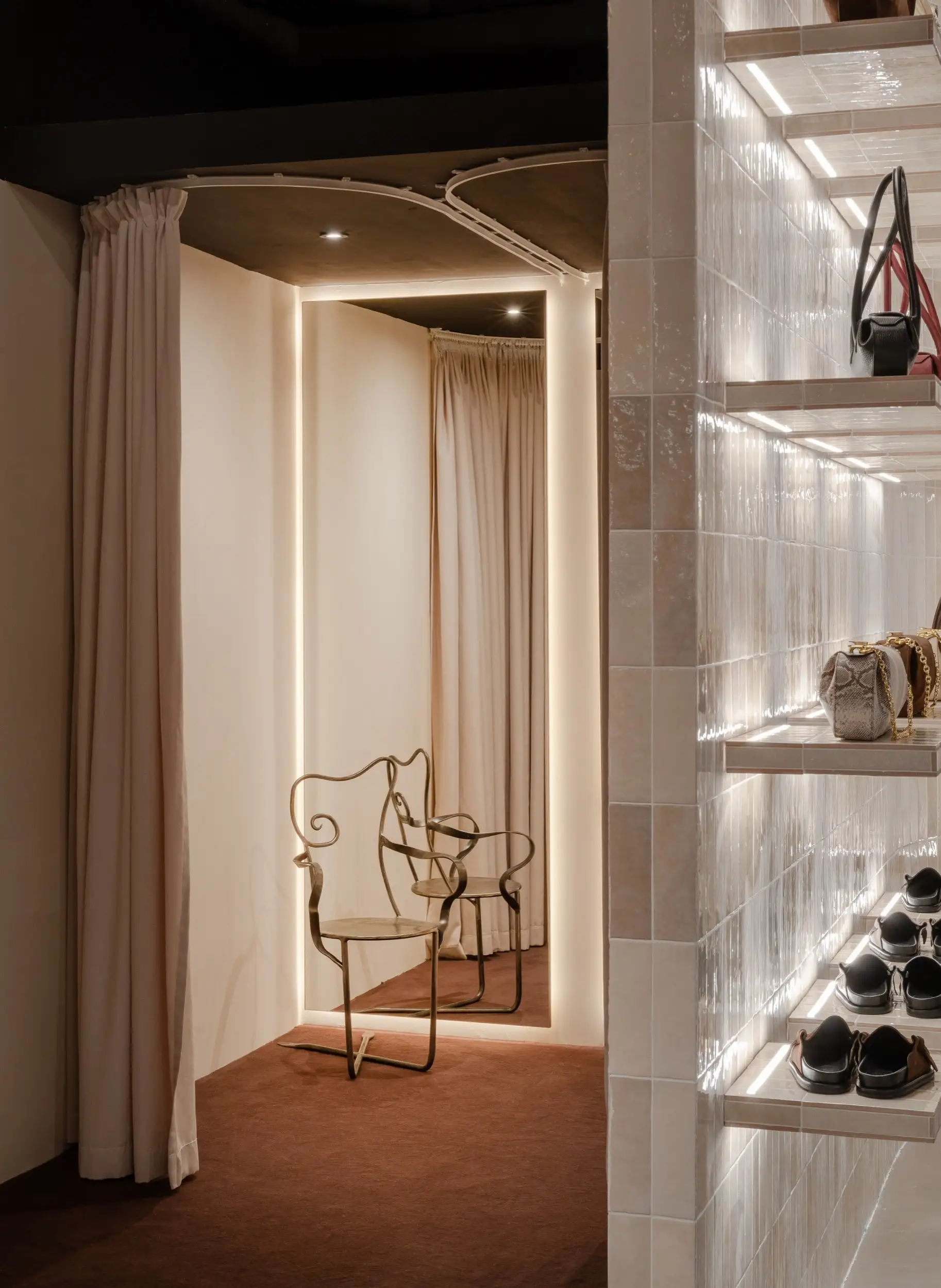 Yuzefi, Marylebone, London, photograph 16 of 25