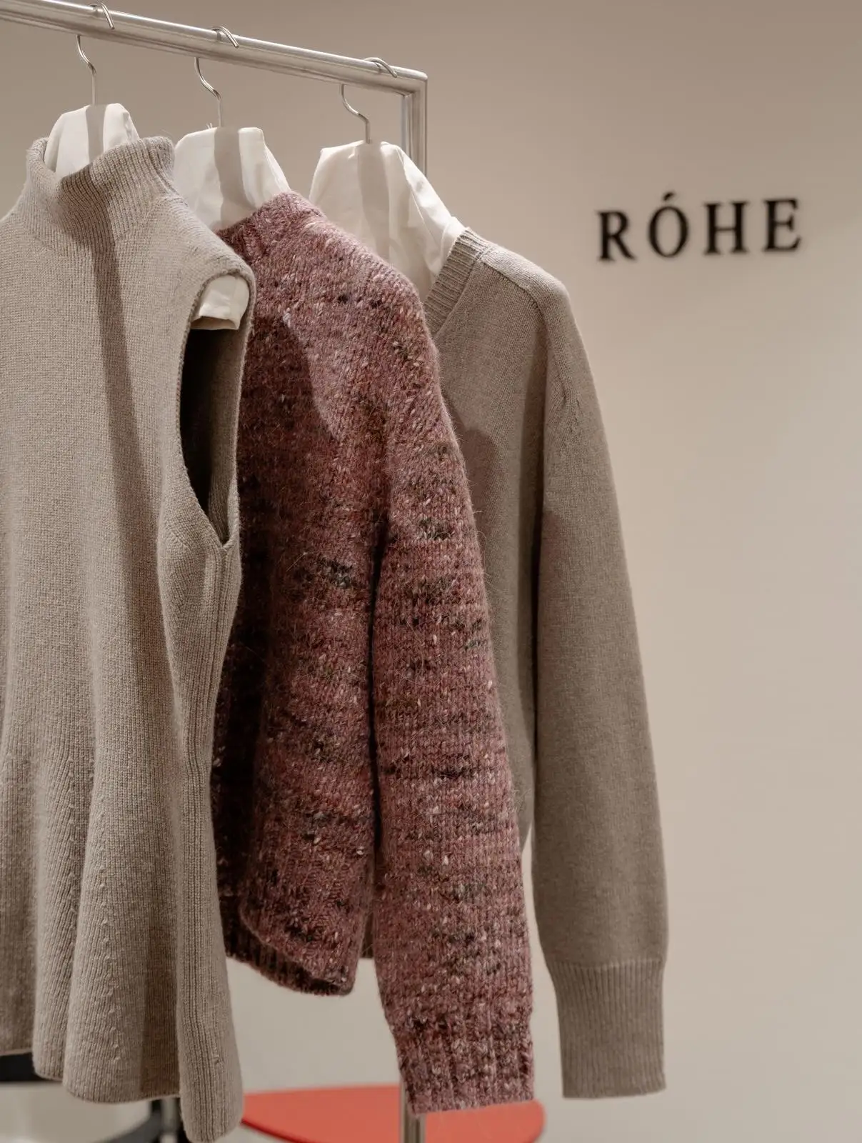 Róhe, Harvey Nichols, photograph 17 of 21