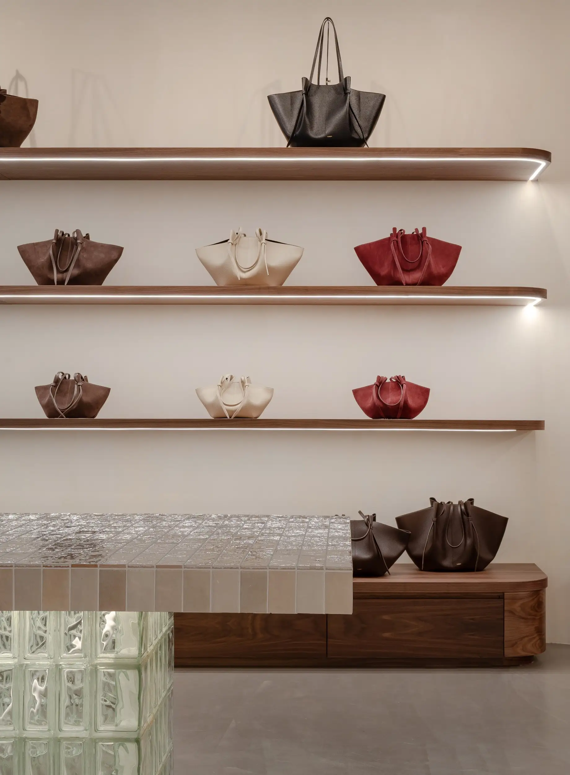 Yuzefi, Marylebone, London, photograph 19 of 25