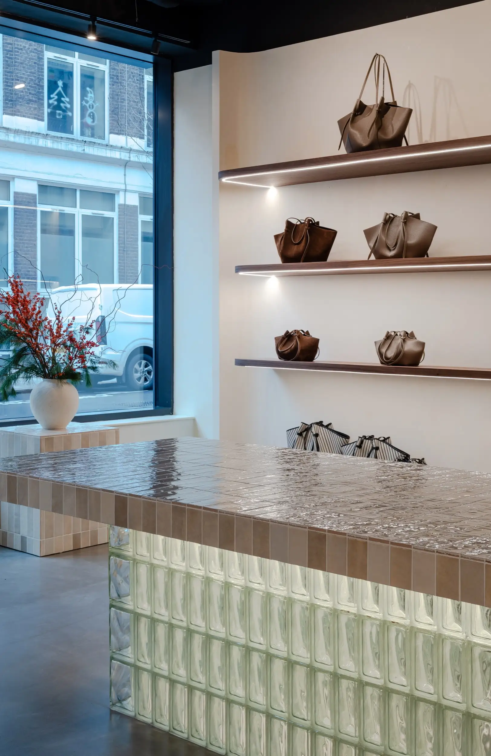 Yuzefi, Marylebone, London, photograph 20 of 25