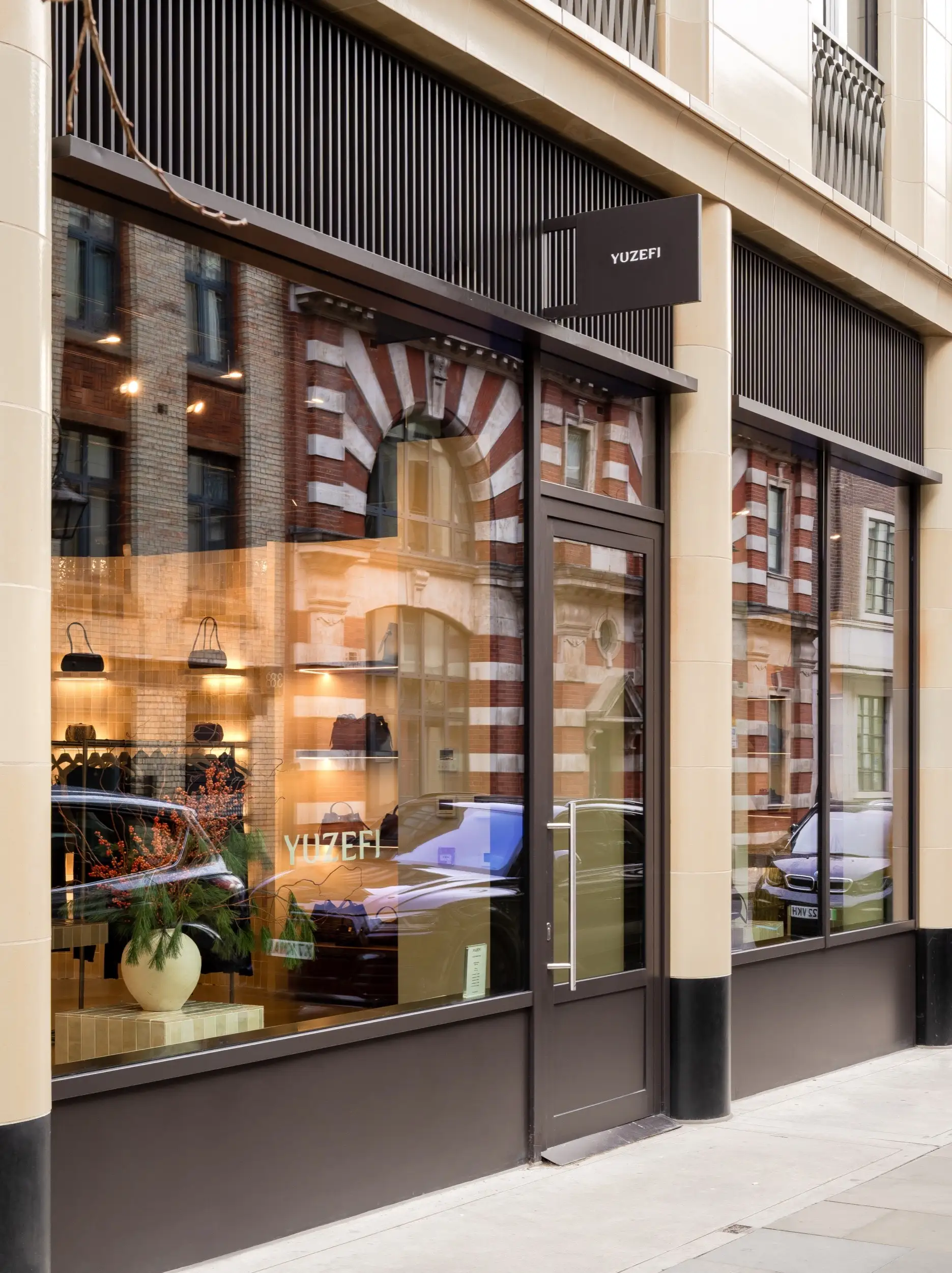 Yuzefi, Marylebone, London, photograph 24 of 25