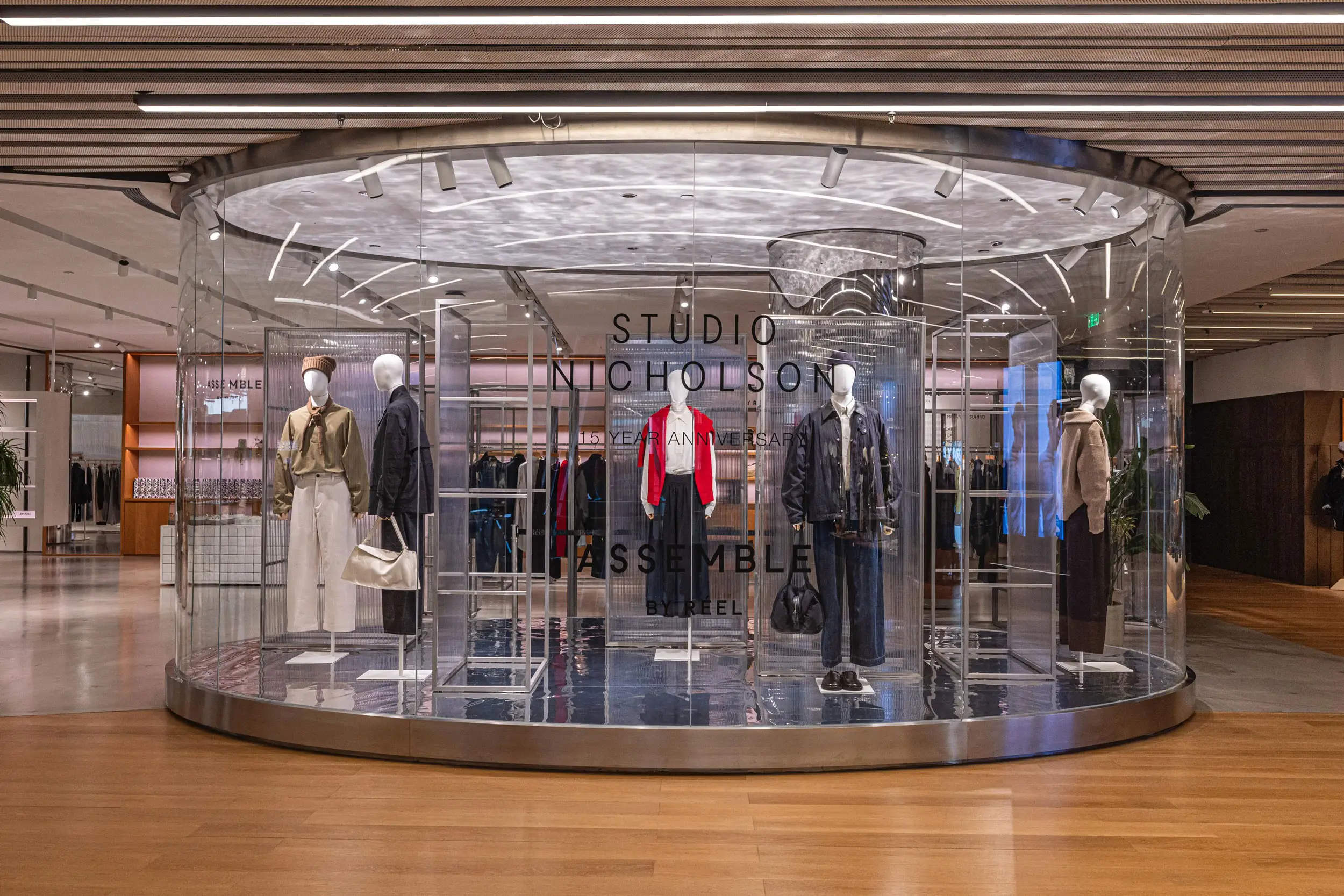 Fashion brand pop-up retail space designed and fabricated by Studio Tuesday